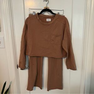 MATE • 2 pc SET cropped vintage sweatshirt and wide leg pants in Sedona